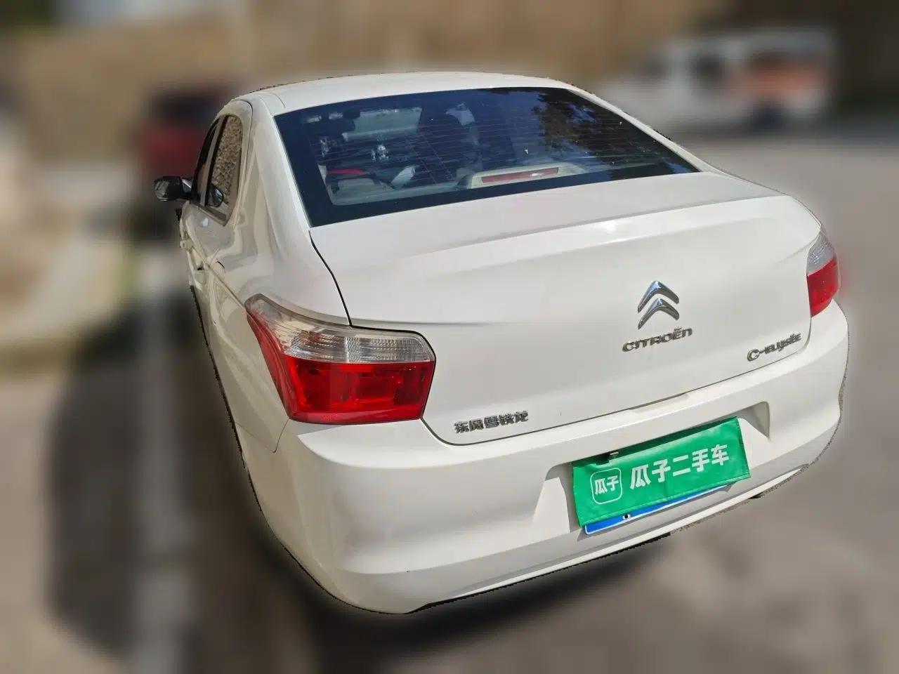 Citroen Elysee 2014 1.6L Automatic Fashion Model — миниатюра 4