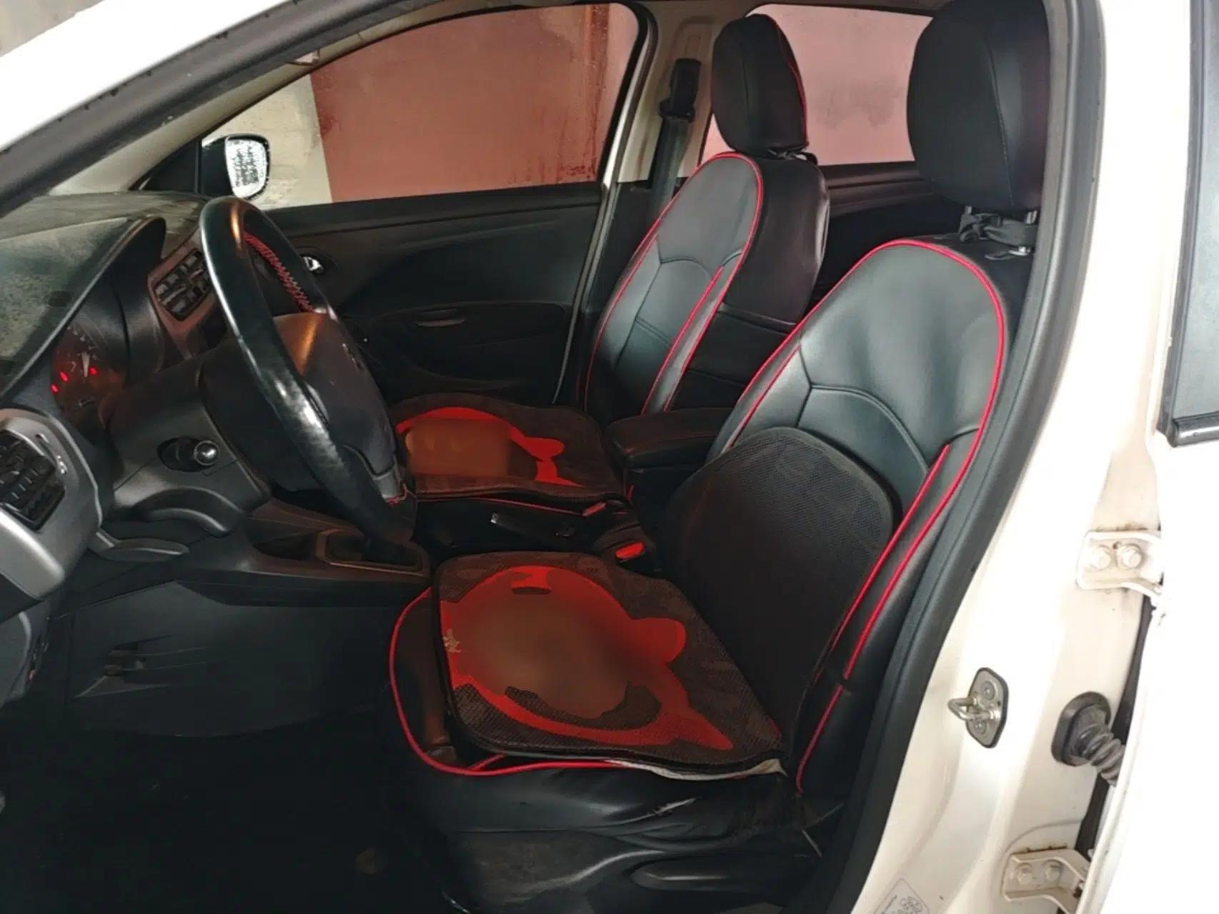 Citroen Elysee 2015 Zhishang Edition 1.6L Manual Fashion Model — миниатюра 22