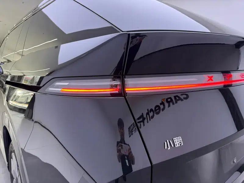 XPeng X9 2024 Model: 702kWh Ultra-Long Range (Max) — миниатюра 11