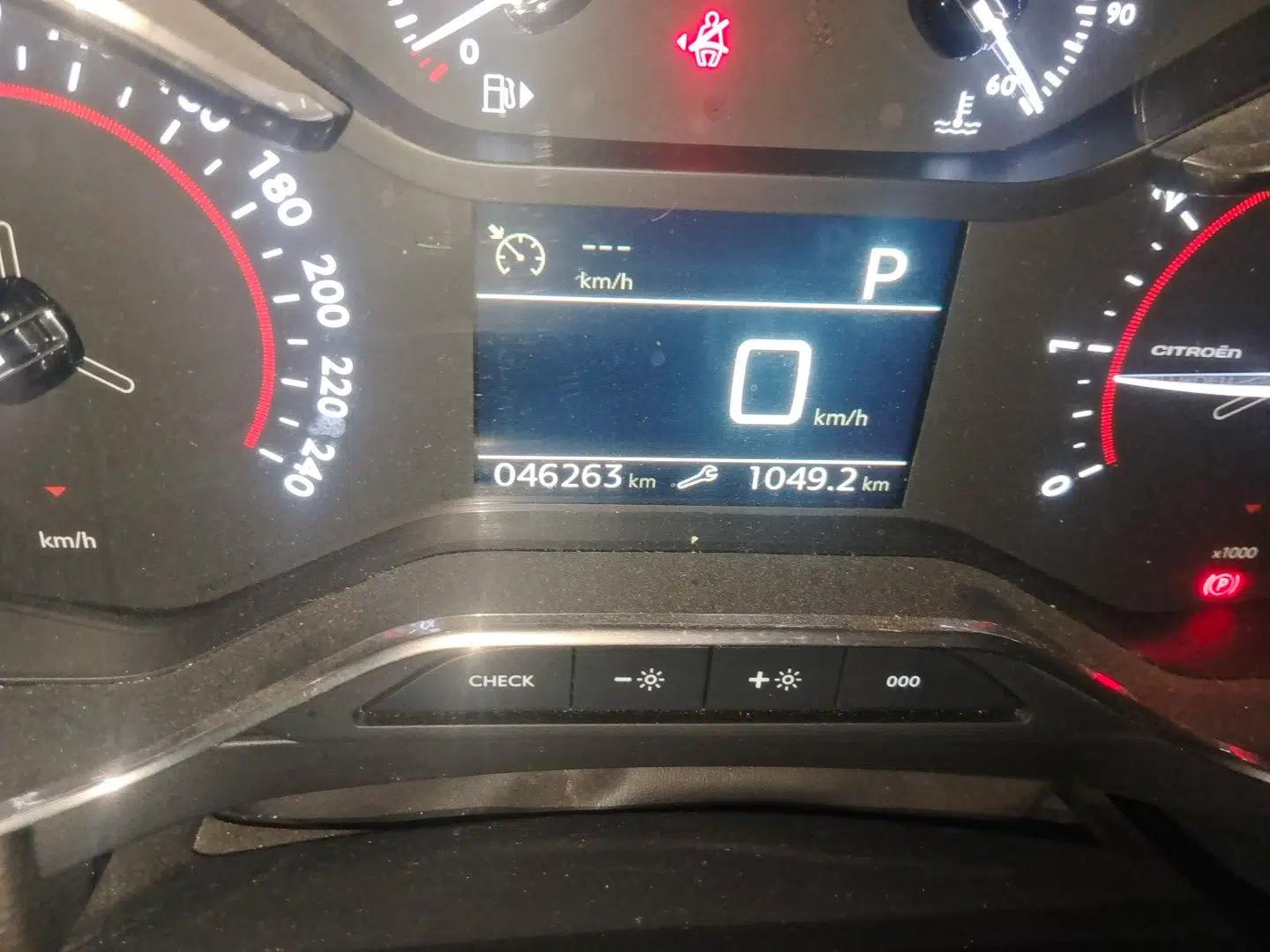 Citroen C6 2021 400THP Comfort Edition — миниатюра 12