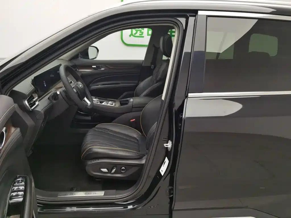 Lingyu 2021 EcoBoost 225 Premium PLUS 6-seater — миниатюра 10