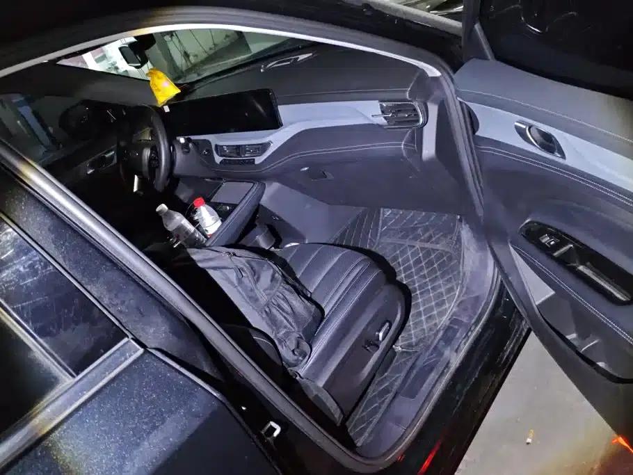 Lingyu 2023 EcoBoost 225 Platinum Edition 7-seater (2/3/2 seats) — миниатюра 8