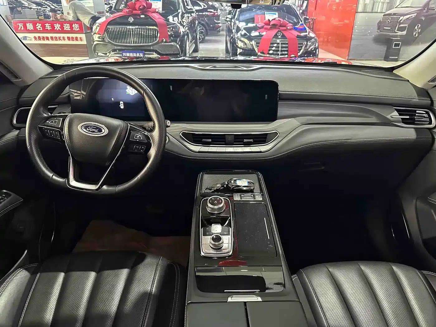 Lingyu 2021 EcoBoost 225 Platinum Edition 5-seater — миниатюра 13