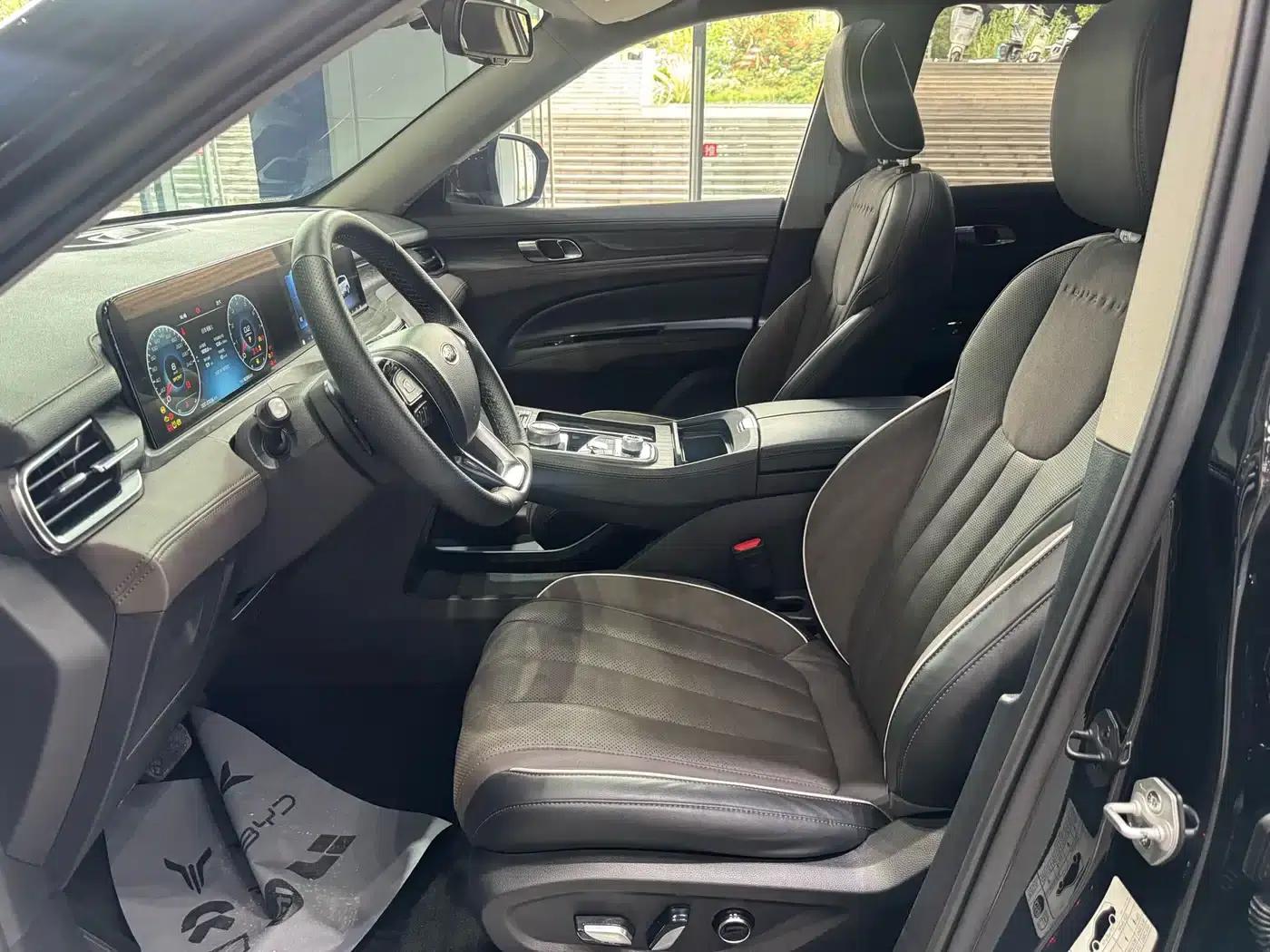 Lingyu 2023 EcoBoost 225 Premium 7-seater (2/2/3 seats) — миниатюра 8
