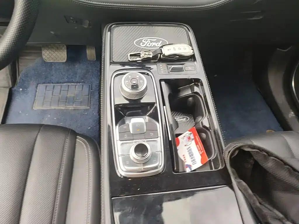 Lingyu 2021 EcoBoost 225 Platinum Edition 6-seater — миниатюра 14