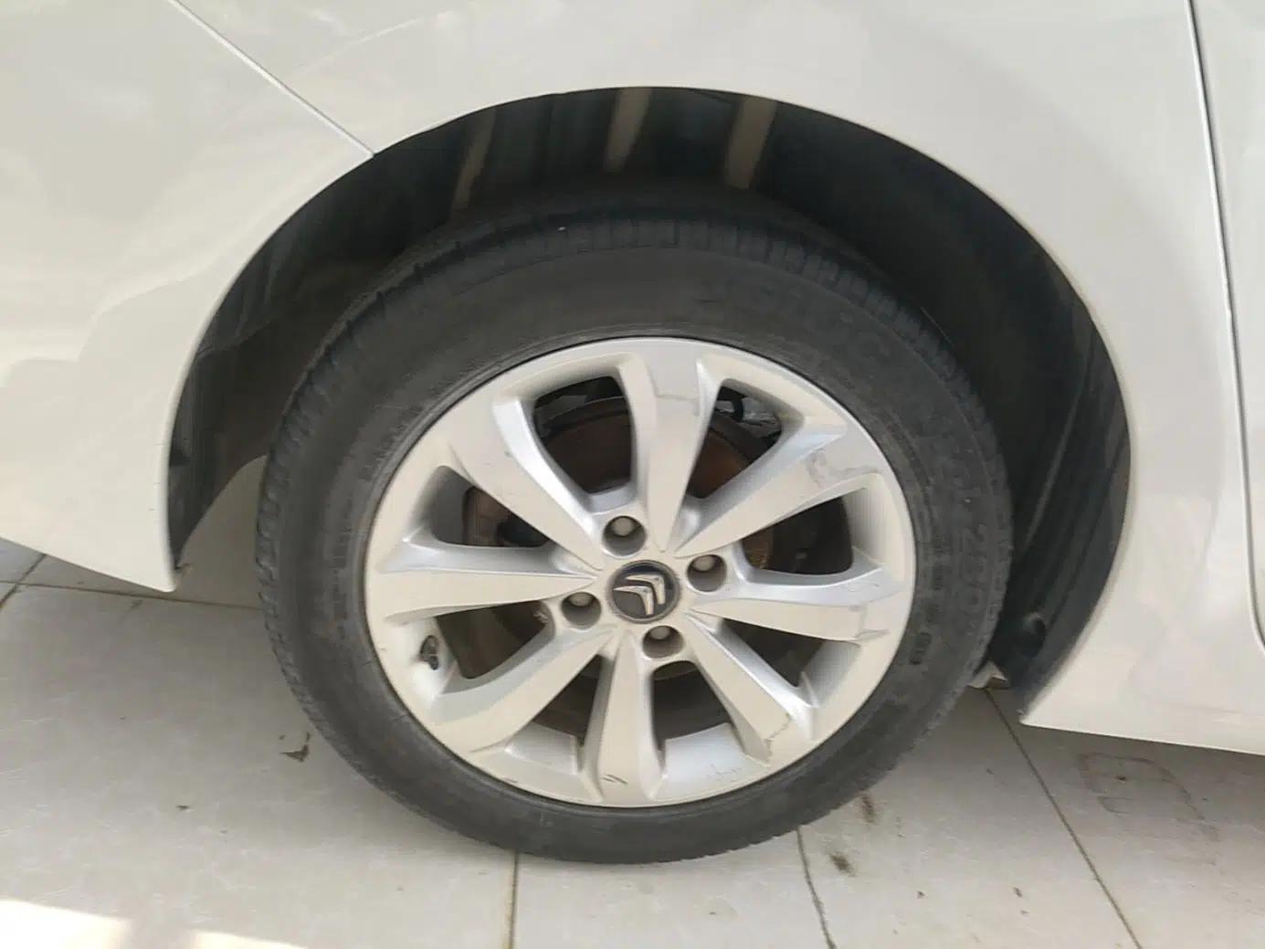 Citroen C4 Sega 2016 1.6L Automatic Comfort Model — миниатюра 11