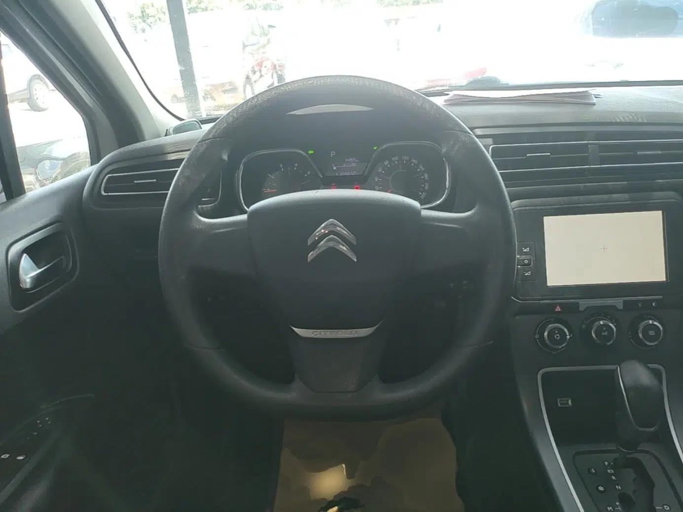 Citroen C4 Sega 2016 1.6L Automatic Comfort Model — миниатюра 13