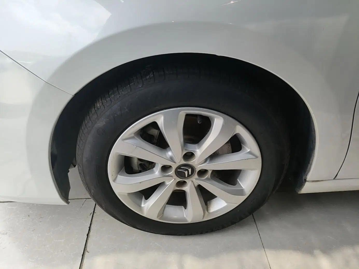 Citroen C4 Sega 2016 1.6L Automatic Comfort Model — миниатюра 10