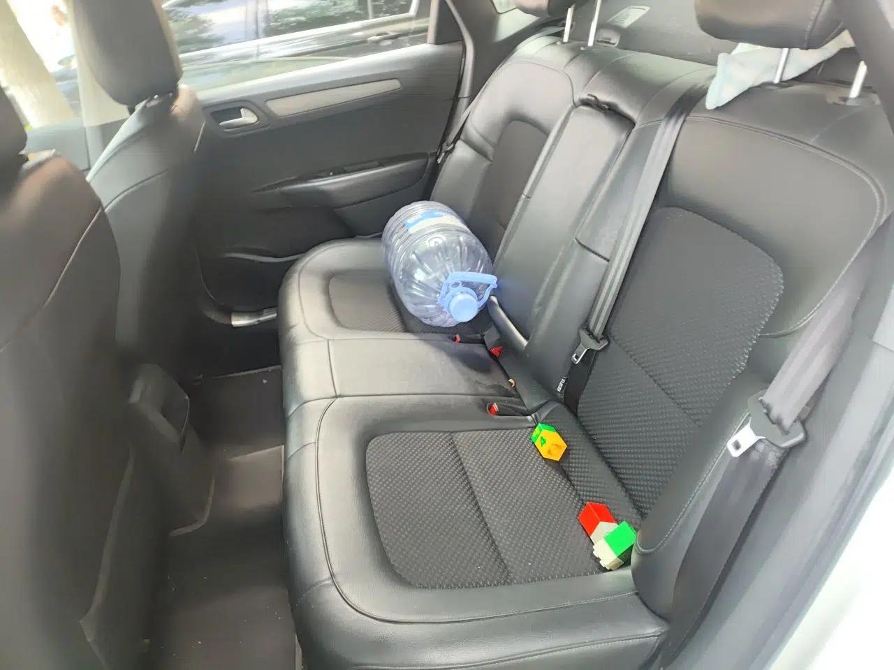 Citroen C4 Sega 2016 1.6L Manual Comfort Model — миниатюра 17