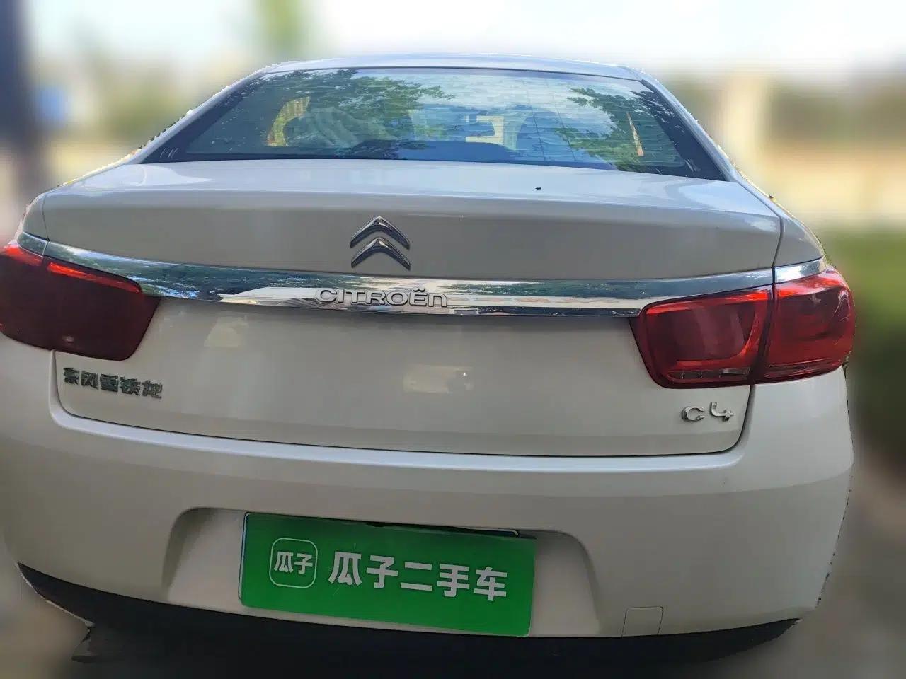 Citroen C4 Sega 2016 1.6L Manual Comfort Model — миниатюра 5