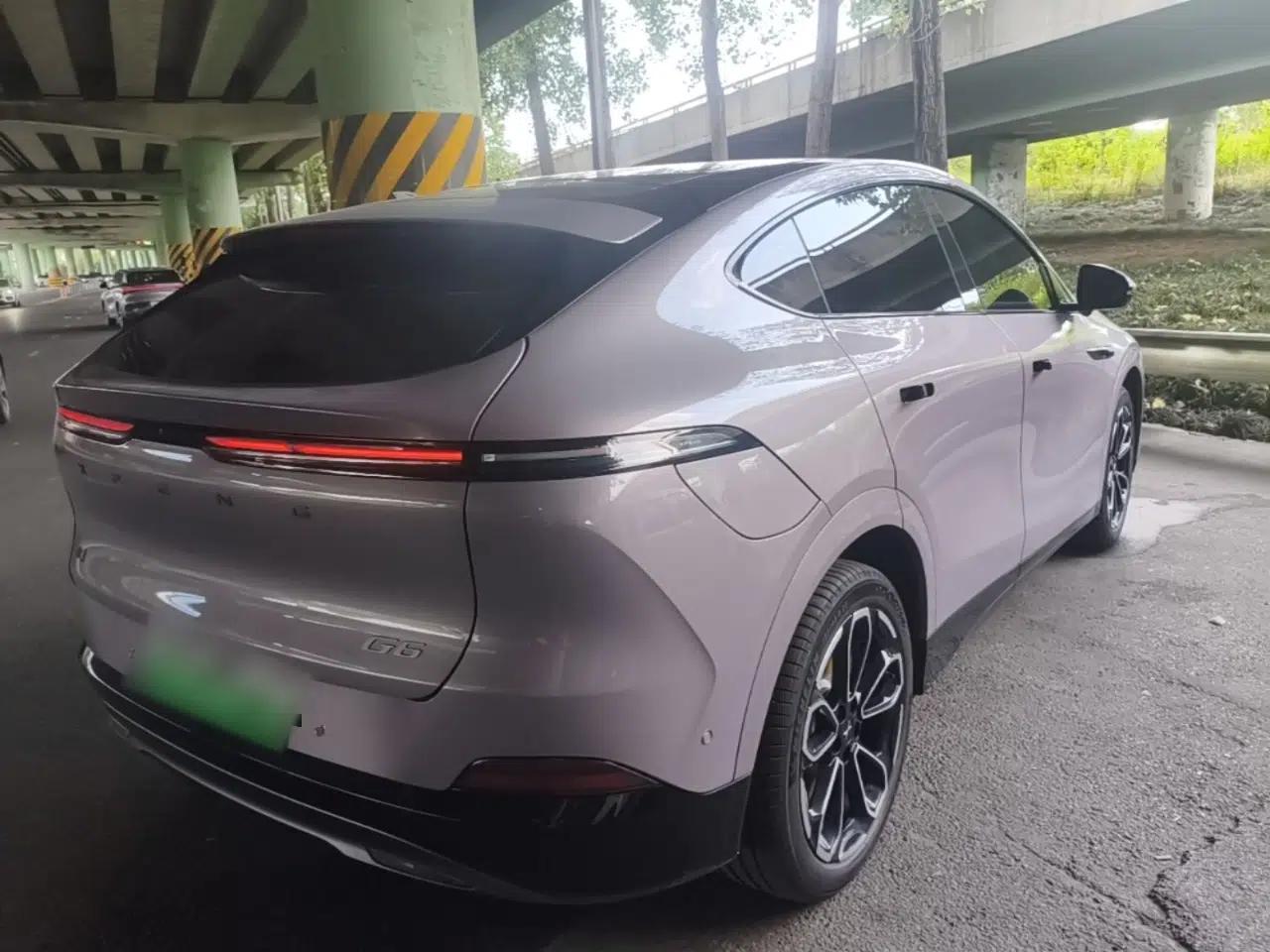 XPeng G6 2025 625 Long-Range Max Flagship Edition — миниатюра 6