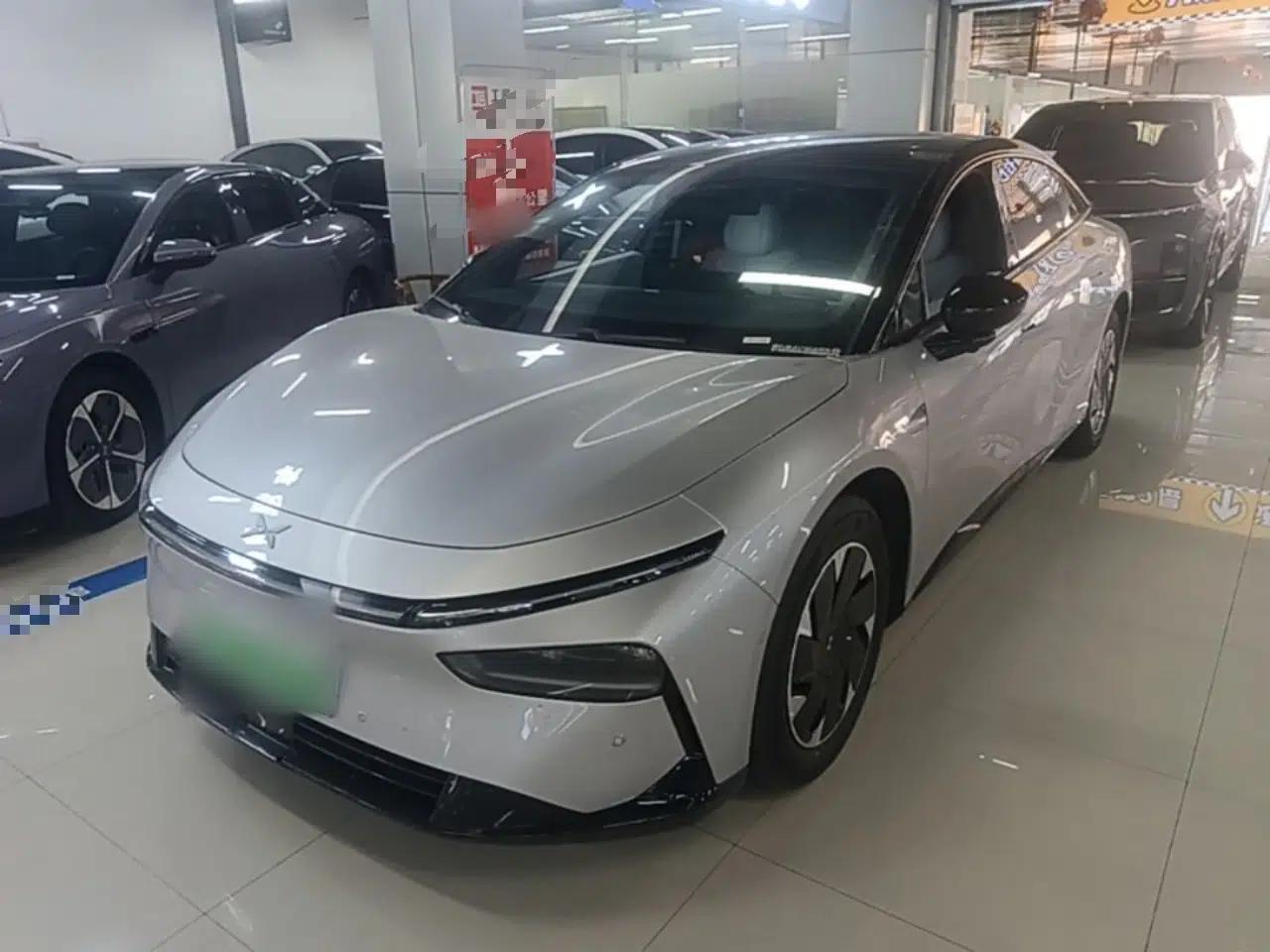 XPeng P7+ 2024 Long-Range Max — миниатюра 1