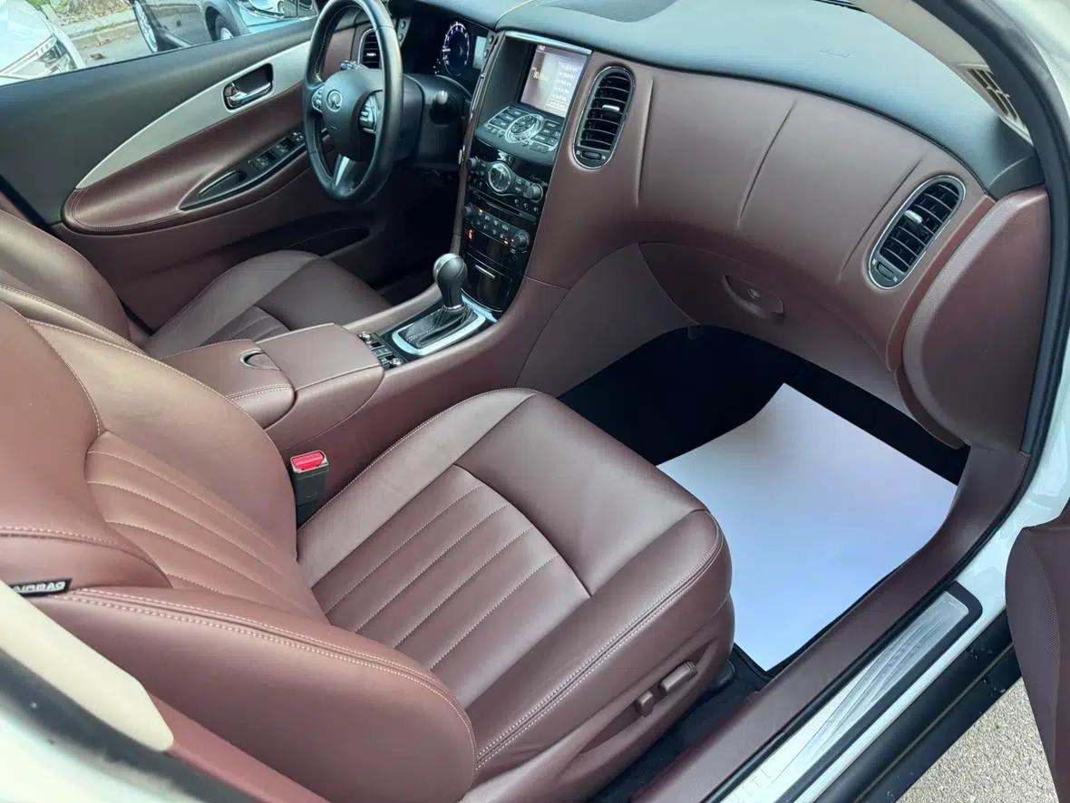 Infiniti QX50 2015 2.5L Enjoy Edition — миниатюра 16