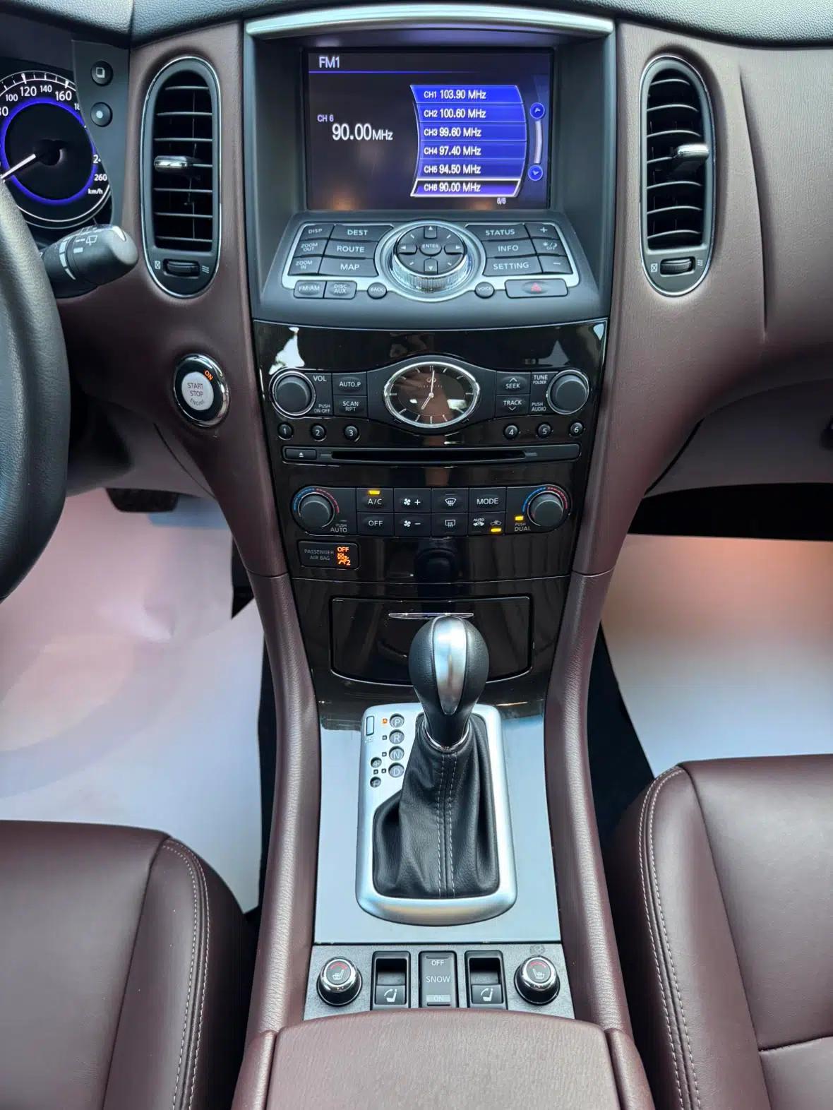 Infiniti QX50 2015 2.5L Enjoy Edition — миниатюра 17