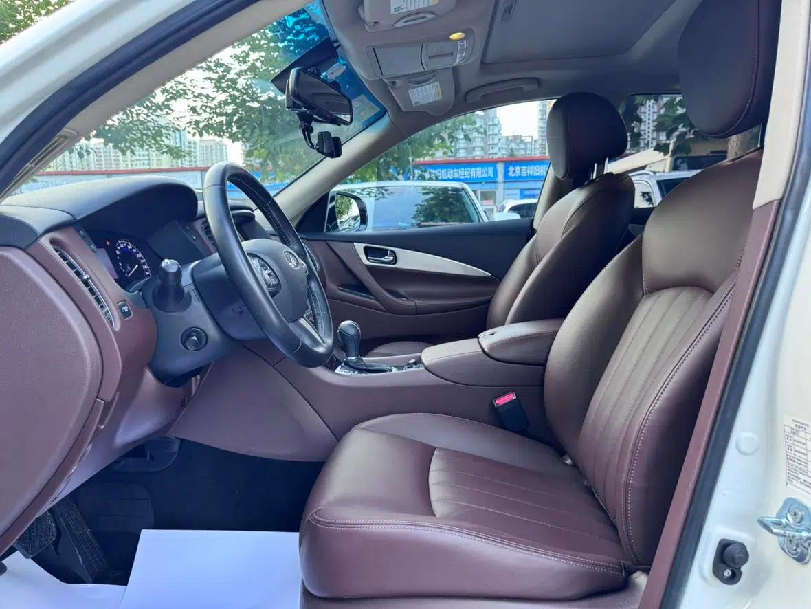 Infiniti QX50 2015 2.5L Enjoy Edition — миниатюра 5
