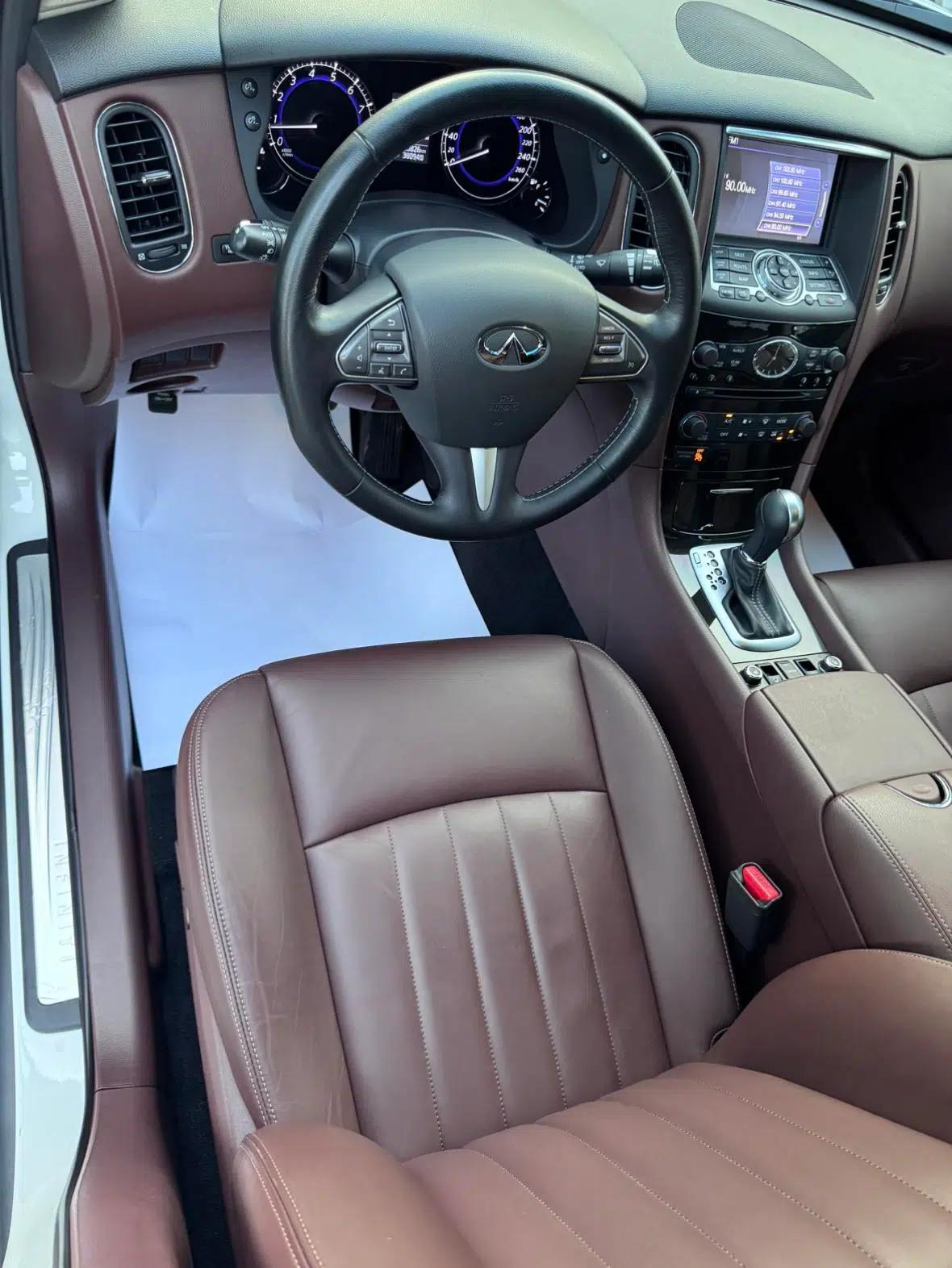 Infiniti QX50 2015 2.5L Enjoy Edition — миниатюра 10