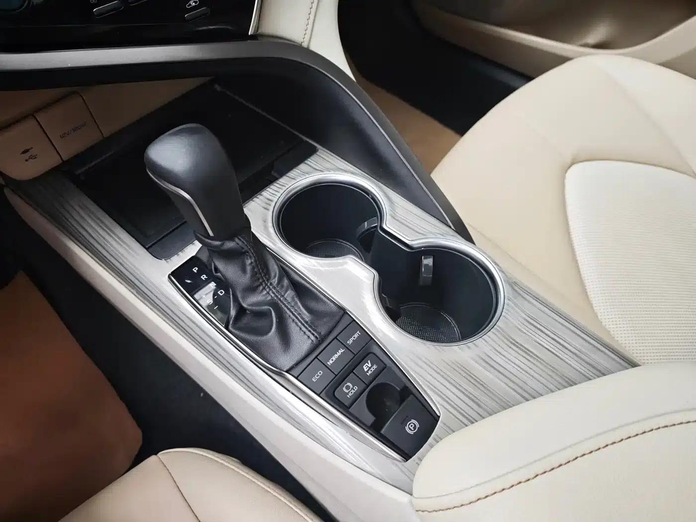 Camry 2019 Hybrid 2.5HG Luxury Edition (National V Emission Standard) — миниатюра 15