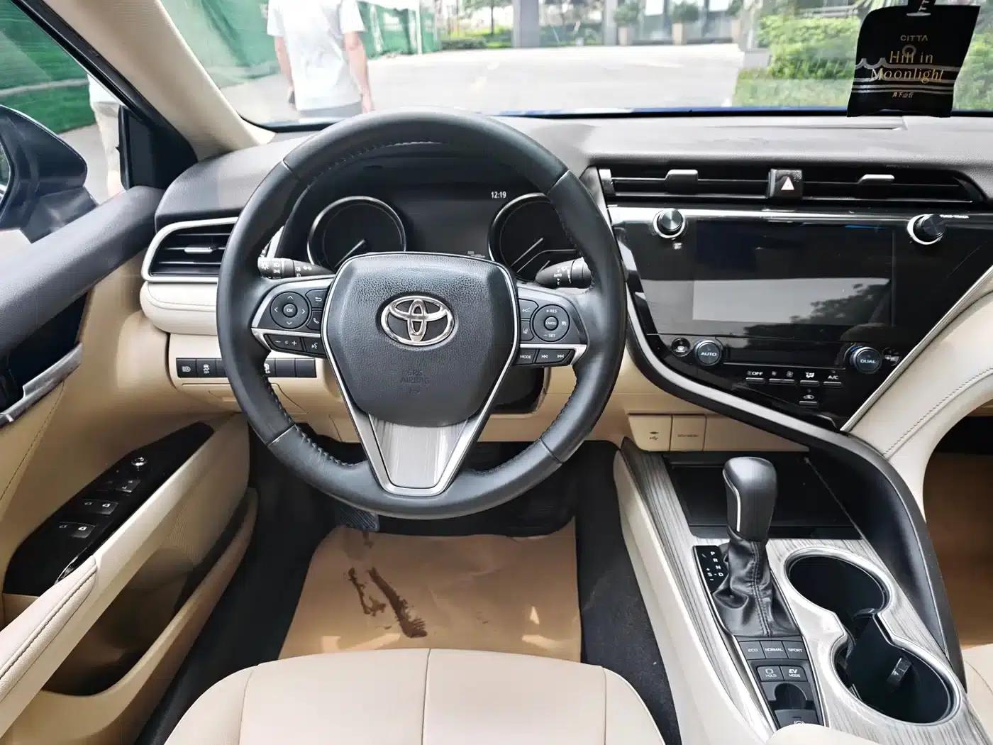 Camry 2019 Hybrid 2.5HG Luxury Edition (National V Emission Standard) — миниатюра 21