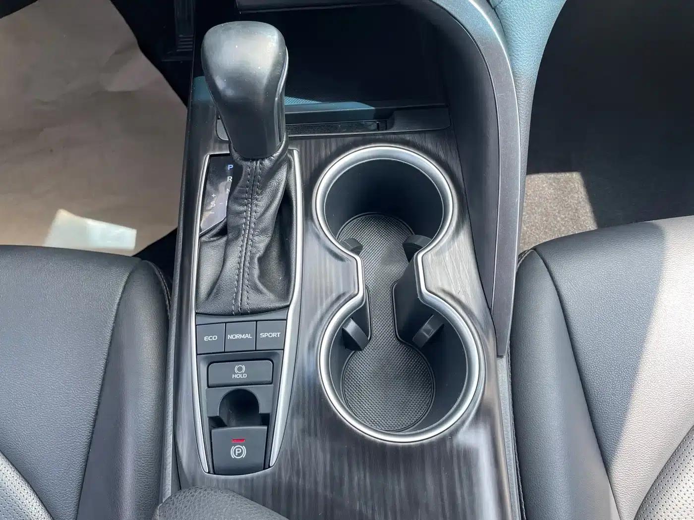 2023 Camry 2.5G Luxury Edition — миниатюра 14