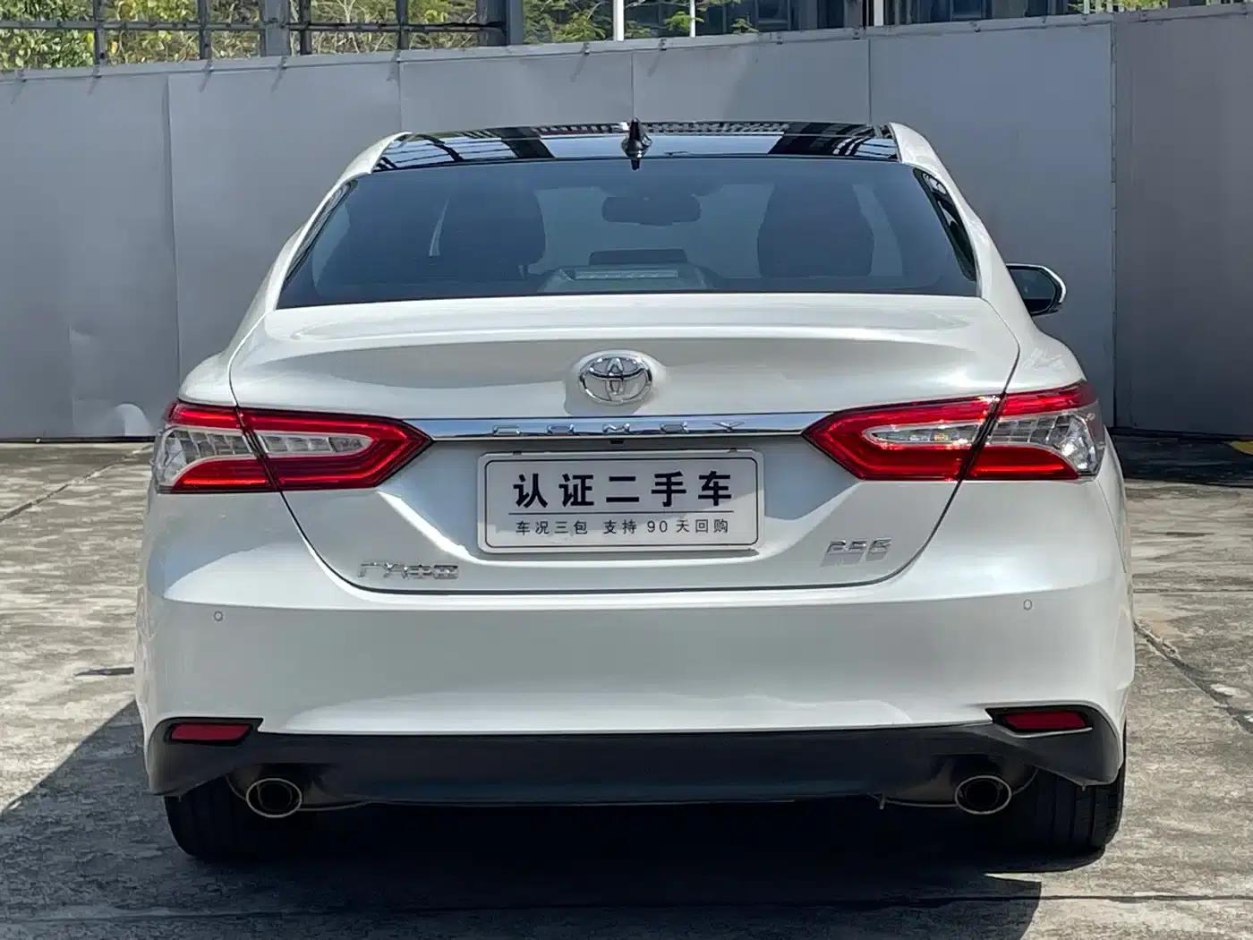 2023 Camry 2.5G Luxury Edition — миниатюра 10