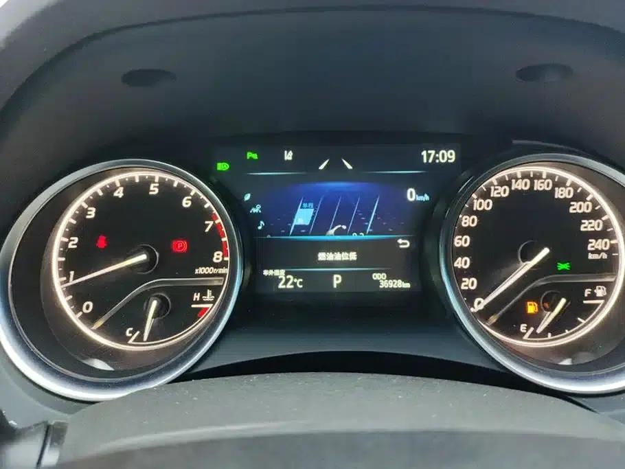 2021 Camry 2.0G Luxury Edition — миниатюра 14