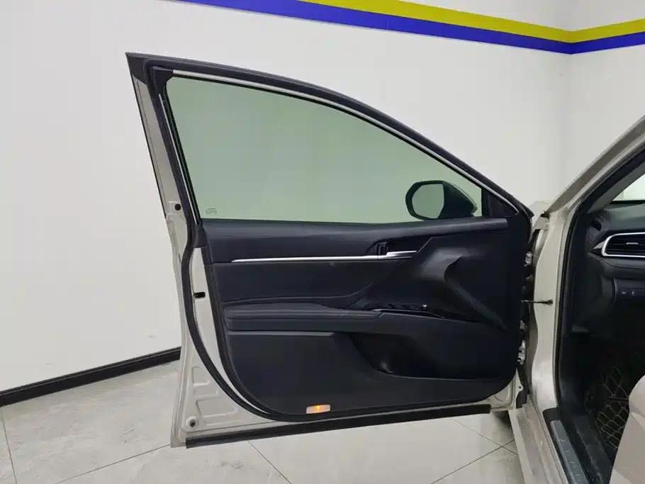 2021 Camry 2.0G Luxury Edition — миниатюра 7