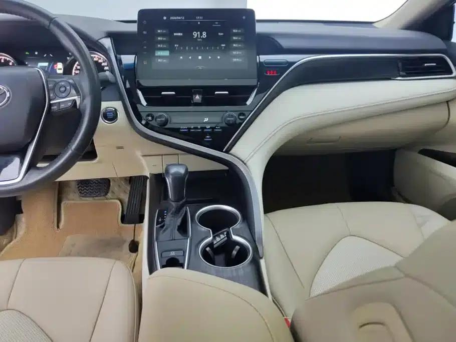 2021 Camry 2.0G Luxury Edition — миниатюра 13