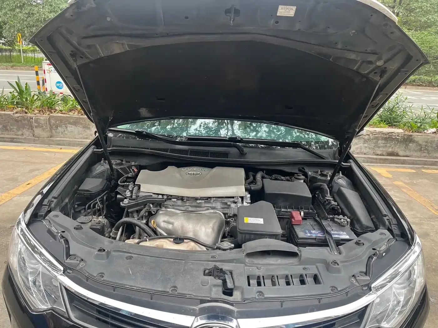 Camry 2015 2.0G Leading Edition — миниатюра 15