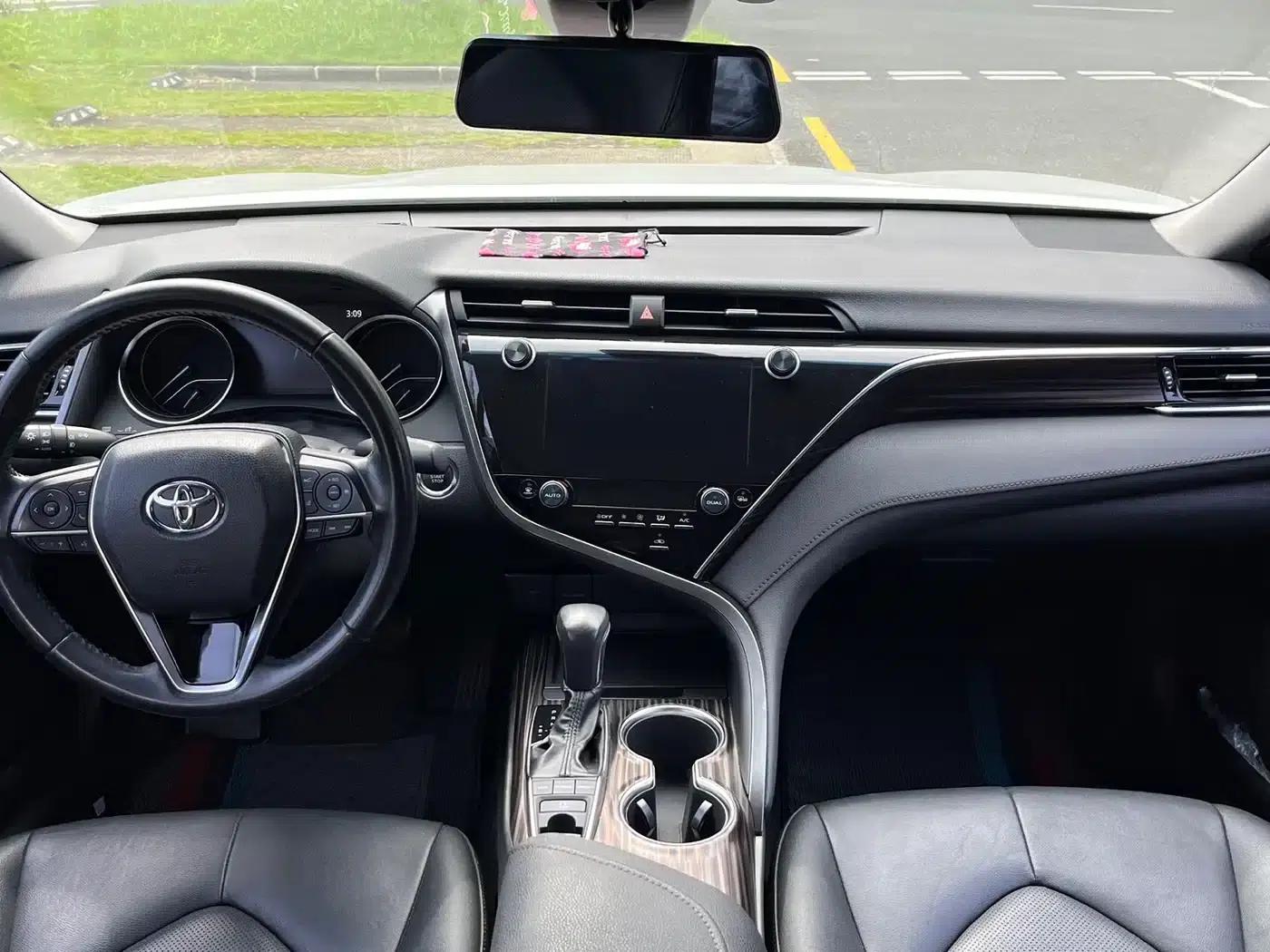 Camry 2019 Facelift 2.5G Luxury Edition — миниатюра 9