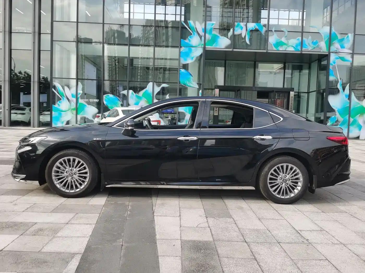 2026 Camry Hybrid 2.0HGVP Luxury Edition — миниатюра 7