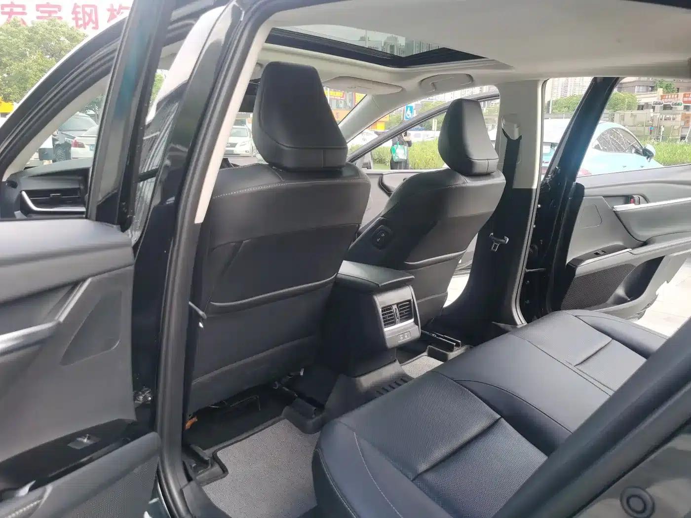2026 Camry Hybrid 2.0HGVP Luxury Edition — миниатюра 9