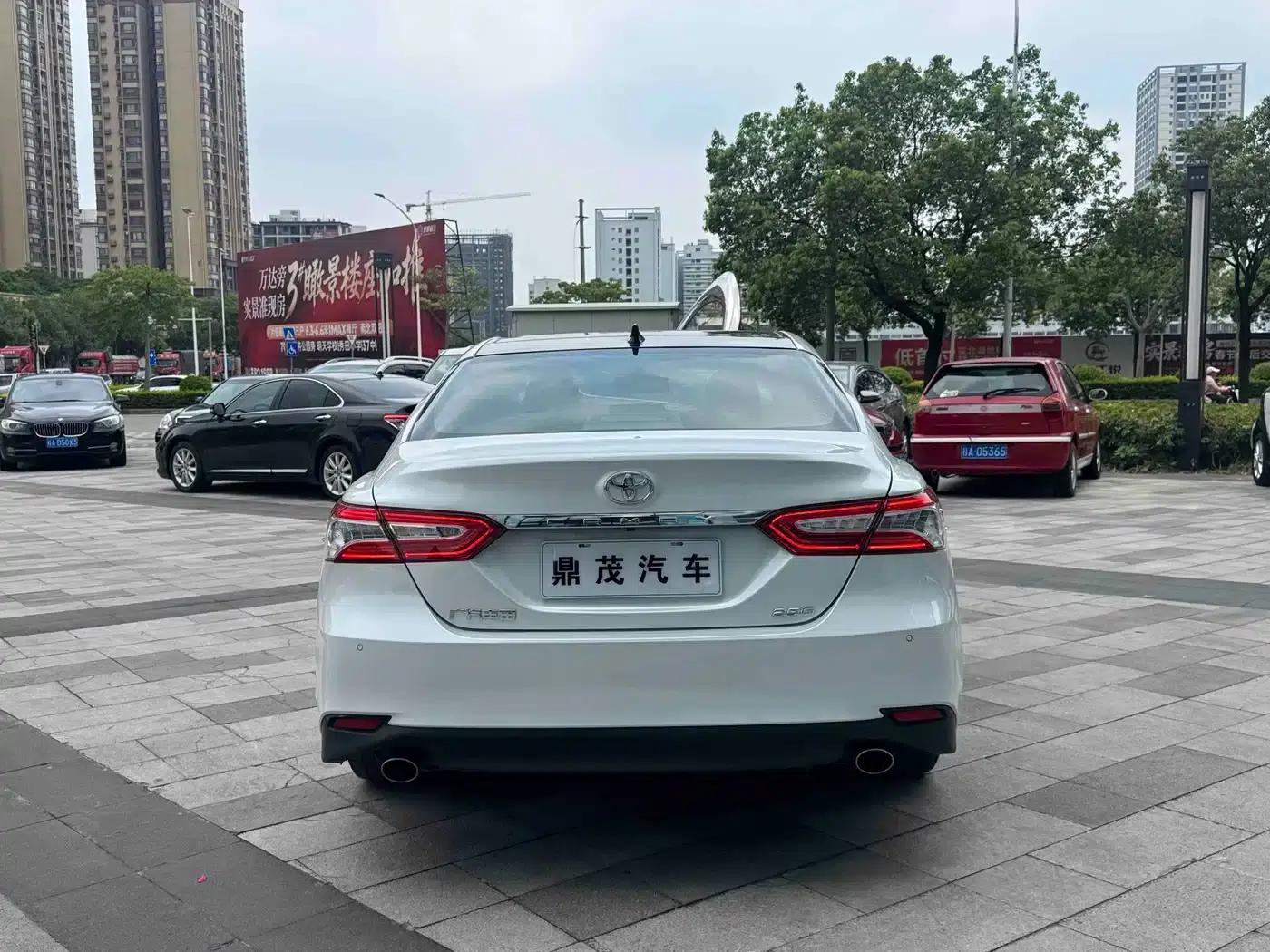 Camry 2021 2.5G Luxury Edition — миниатюра 4
