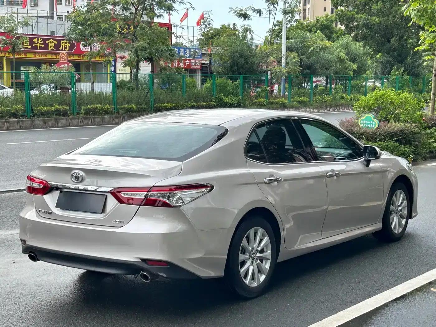 Camry 2019 Facelift 2.0G Luxury Edition — миниатюра 8