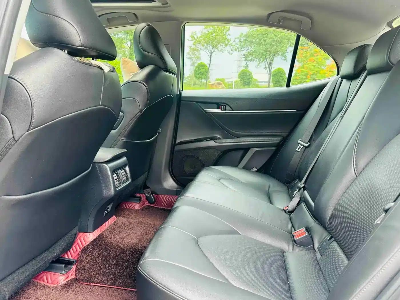 2018 Camry 2.0G Luxury Edition — миниатюра 11