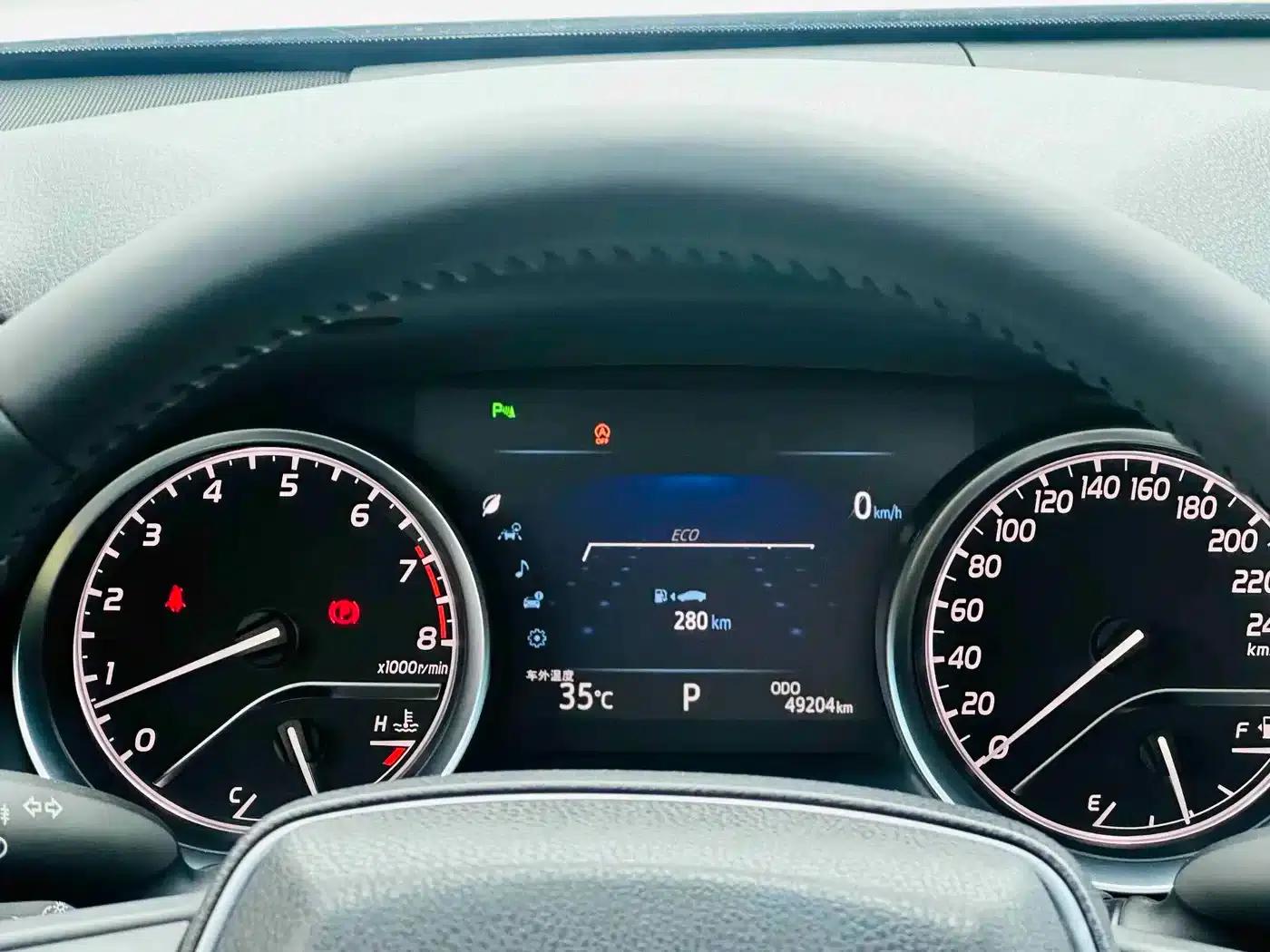 2018 Camry 2.0G Luxury Edition — миниатюра 17