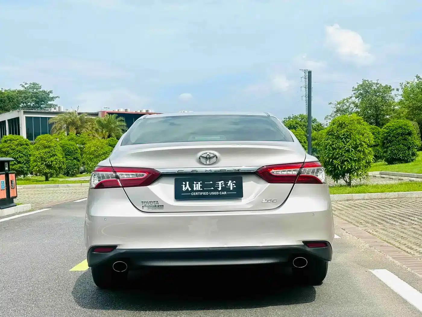 2018 Camry 2.0G Luxury Edition — миниатюра 7