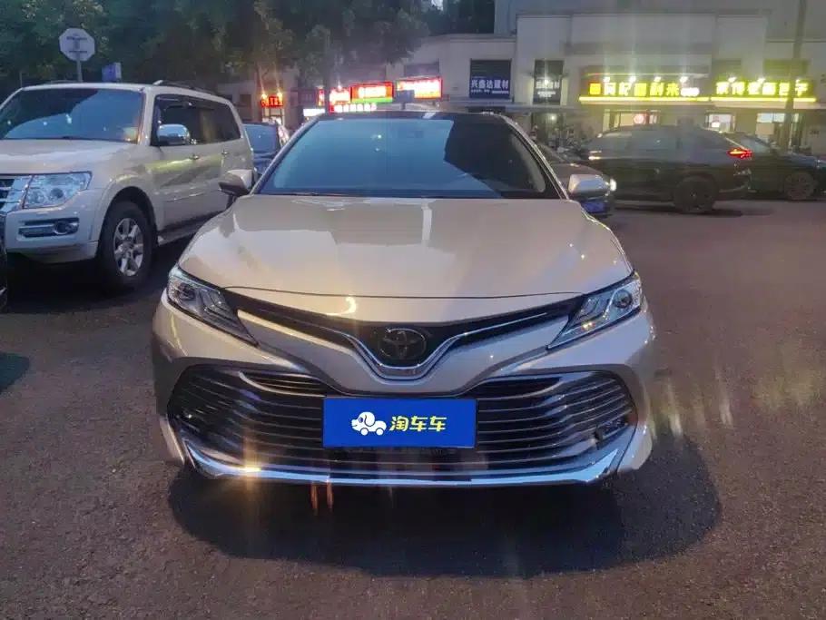 2018 Camry 2.5G Luxury Edition — миниатюра 2