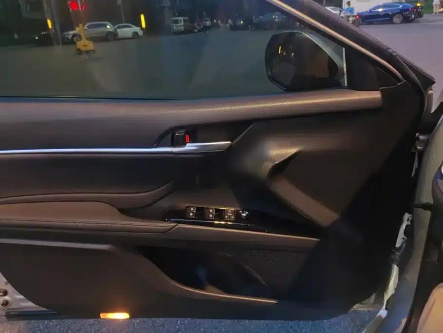 2018 Camry 2.5G Luxury Edition — миниатюра 7