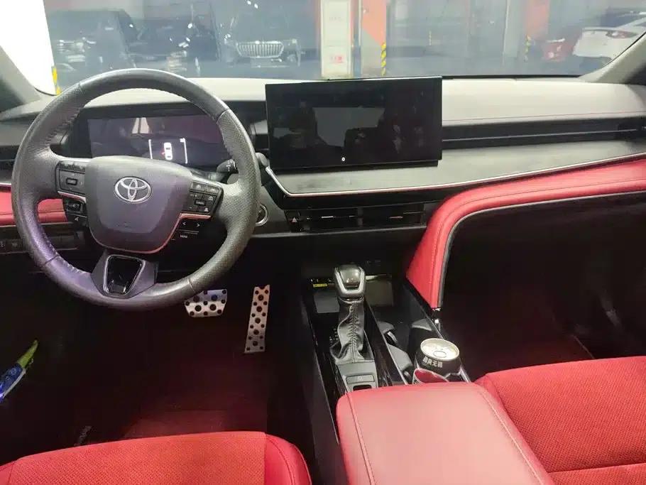 2024 Camry Hybrid 2.0HXS Sport Plus Edition — миниатюра 12