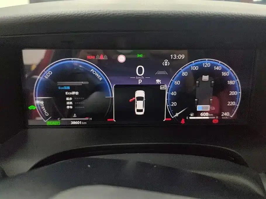 2024 Camry Hybrid 2.0HXS Sport Plus Edition — миниатюра 14