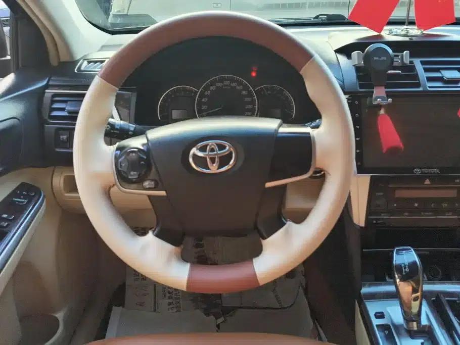 2015 Camry 2.0E Elite Edition — миниатюра 15