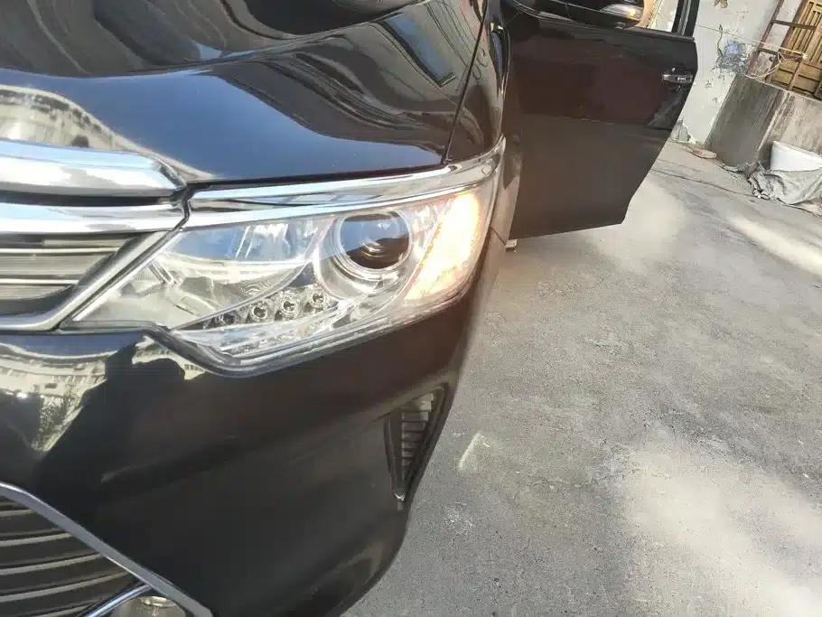 2015 Camry 2.0E Elite Edition — миниатюра 5