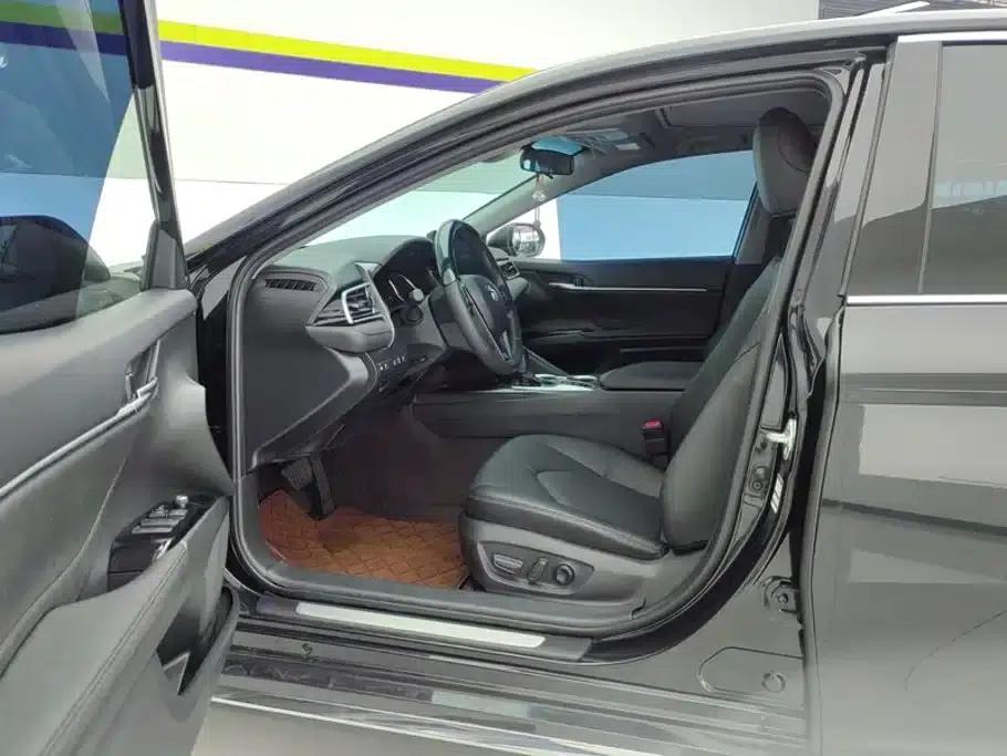 2023 Camry 2.0G Luxury Edition — миниатюра 9