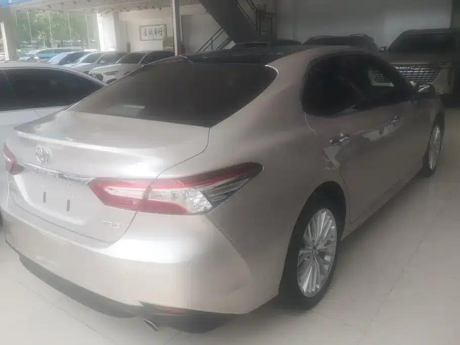 2018 Camry 2.5G Luxury Edition — миниатюра 3