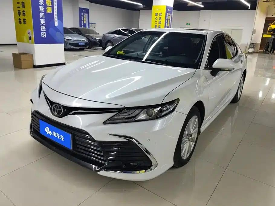 2023 Camry 2.0G Luxury Edition — миниатюра 1