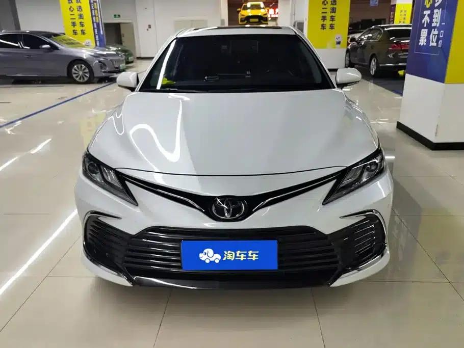 2023 Camry 2.0G Luxury Edition — миниатюра 2