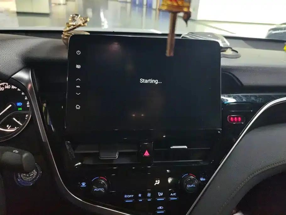 2023 Camry 2.0G Luxury Edition — миниатюра 13