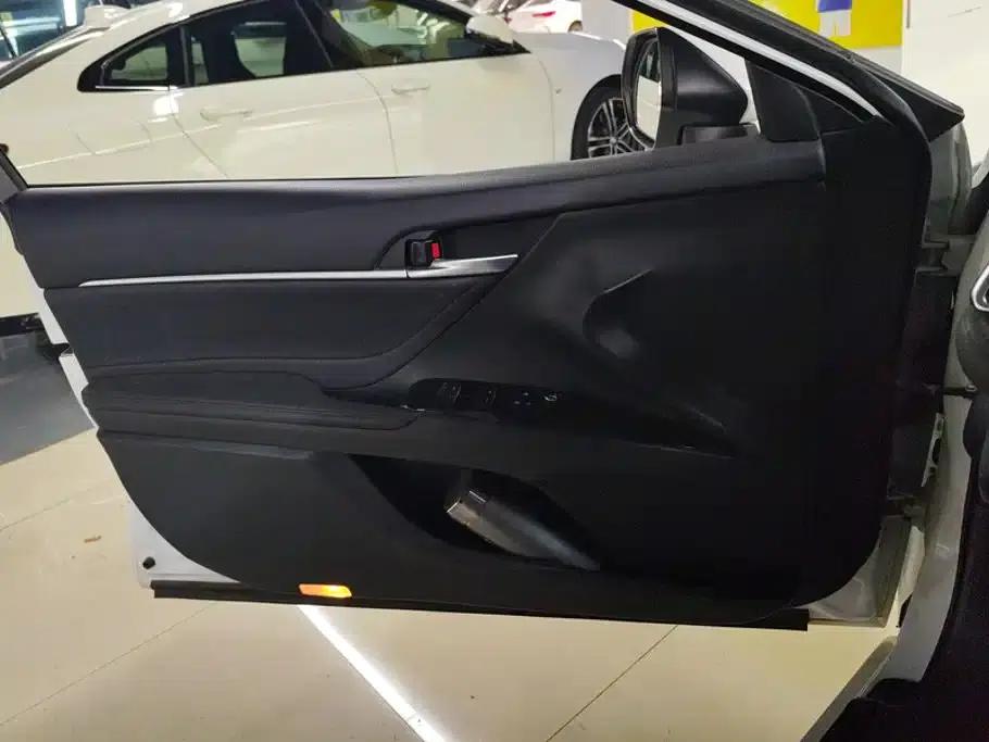 2023 Camry 2.0G Luxury Edition — миниатюра 7