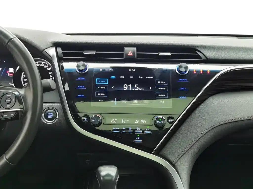 Camry 2019 Facelift 2.5G Luxury Edition — миниатюра 12