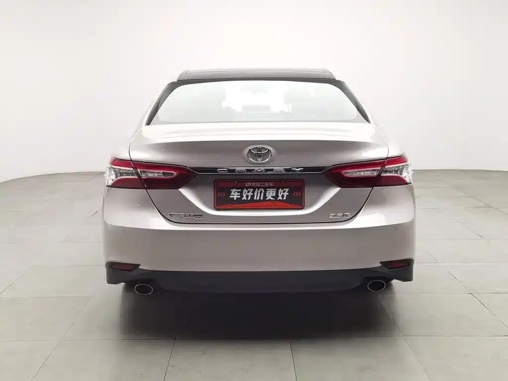Camry 2019 Facelift 2.5G Luxury Edition — миниатюра 4